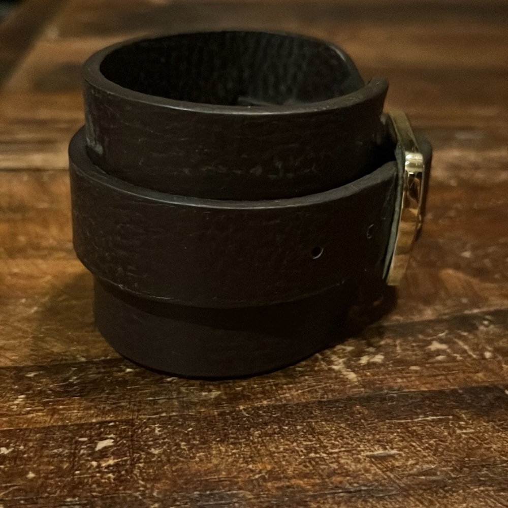 Rustic Cuff Large Buckle Wrap - Picture 4 of 4